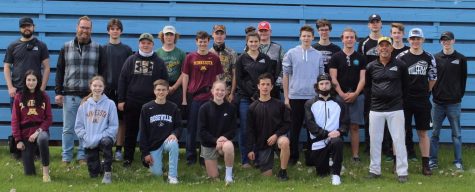 The 2021 Roseville Raiders Trapshooting team.