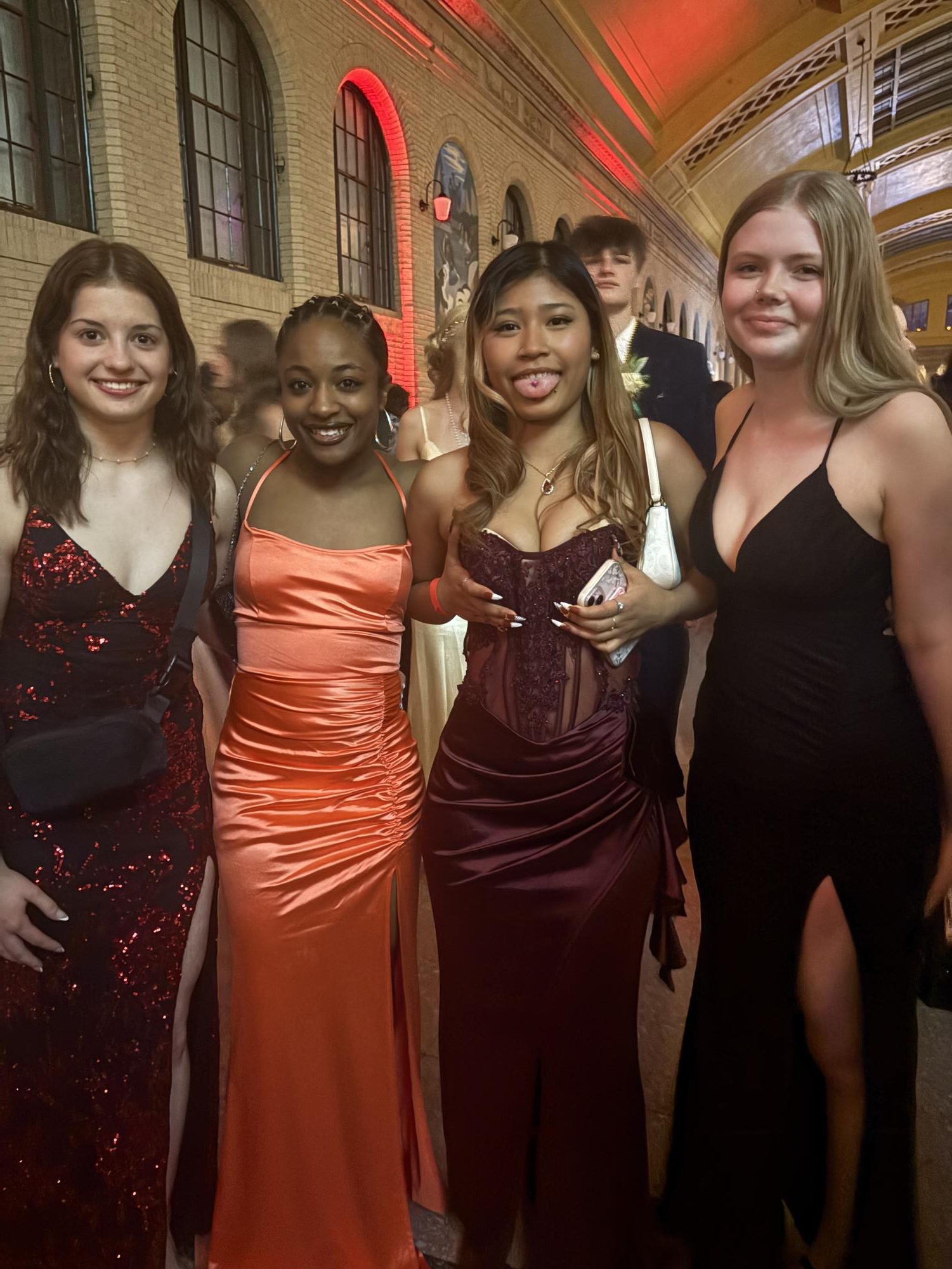 RAHS Student Get Fancy For Viva Las Vegas