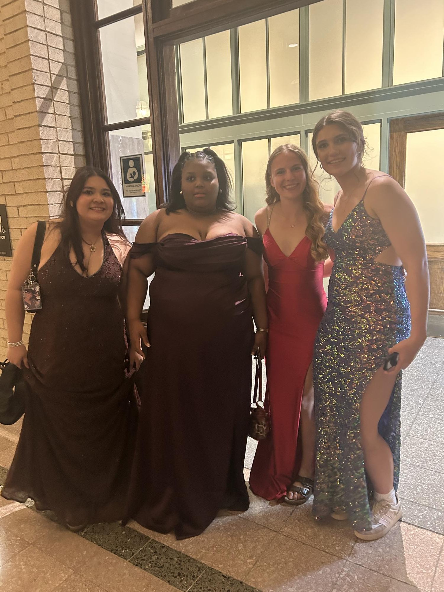 RAHS Student Get Fancy For Viva Las Vegas